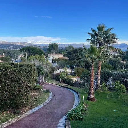 펜션 Paloma - Great Location - Sea View - Alps